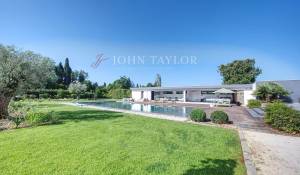 Sale House Eyguières