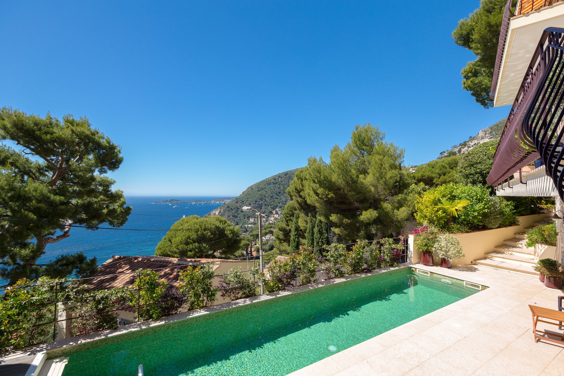 Ad Sale House Èze Bord de Mer (06360), 4 Rooms ref:V0986SJ