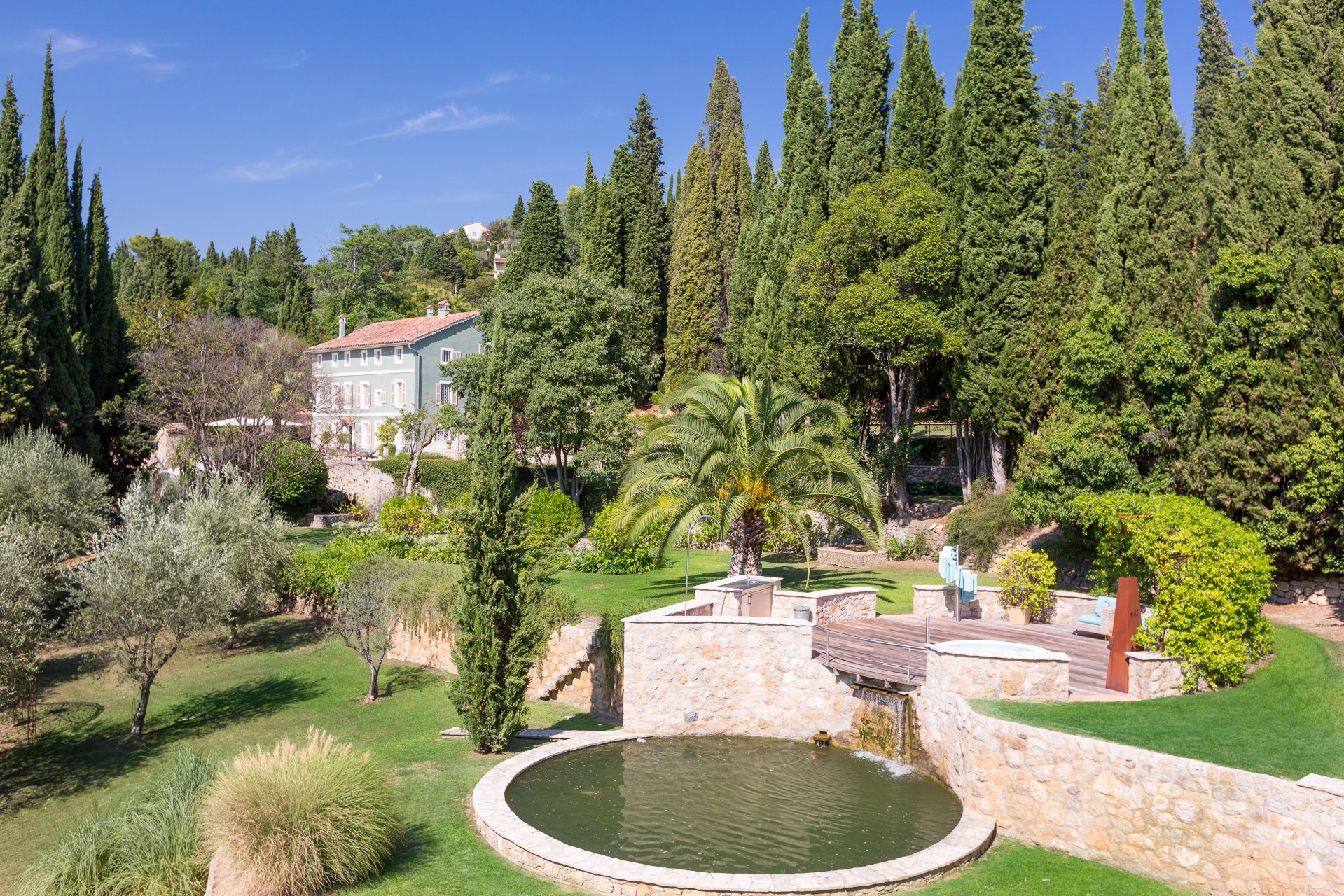 Ad Sale House Grasse Plascassier (06130), 11 Rooms refV1839VA