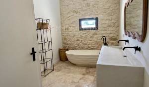 Sale House L'Isle-sur-la-Sorgue