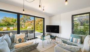 Sale House La Roquette-sur-Siagne