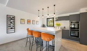 Sale House La Roquette-sur-Siagne