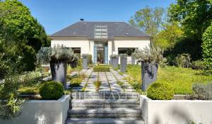 Sale House Lamorlaye