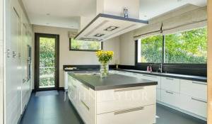 Sale House Lamorlaye