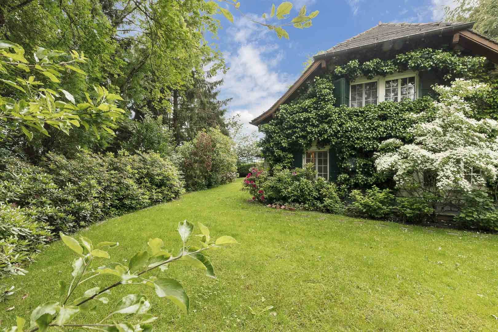 Ad Sale House Lausanne ChaillyRovéréaz (1000), 9 Rooms refV0201LS