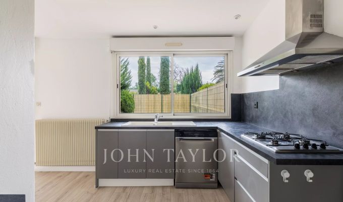 Sale House Le Bouscat