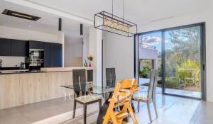 Sale House Le Rouret