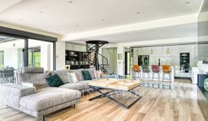 Sale House Magny-le-Hongre