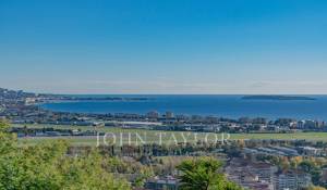 Sale House Mandelieu-la-Napoule