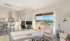 Sale House Mandelieu-la-Napoule