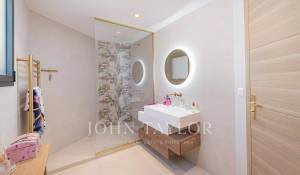 Sale House Mandelieu-la-Napoule