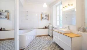 Sale House Marseille 7ème