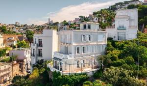 Sale House Marseille 7ème