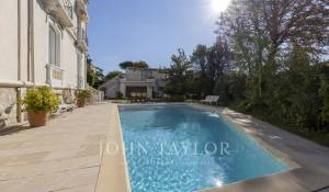 Sale House Marseille 8ème