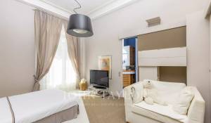 Sale House Marseille 8ème