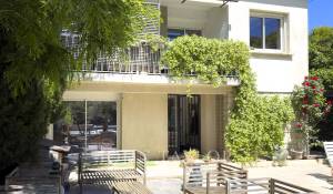 Sale House Marseille 9ème