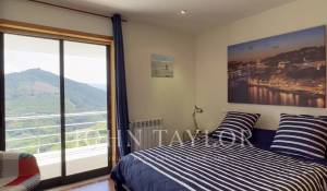 Sale House Mesão Frio (Santo André)