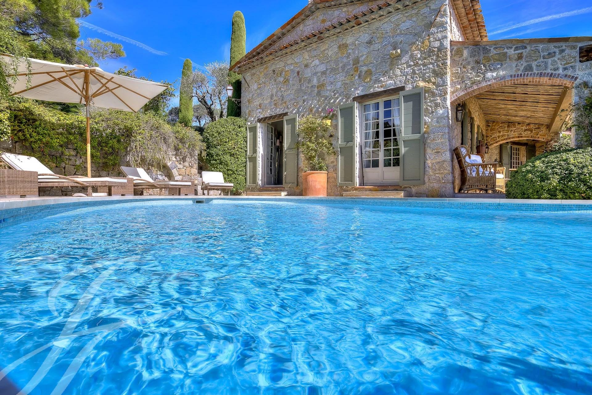 Ad Sale House Mougins SaintBarthélémy (06250) refV0935MGS