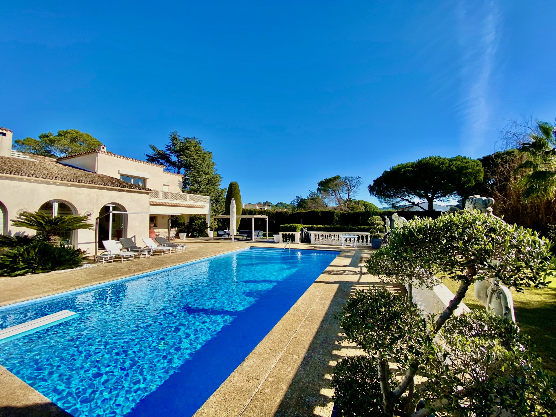 Ad Sale House Mougins SaintBasile (06250), 9 Rooms refV1812MGS