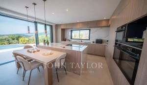 Sale House Opio