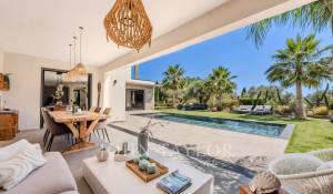 Sale House Opio