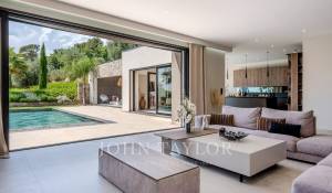 Sale House Opio