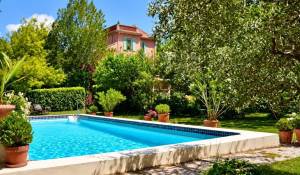 Sale House Orgon