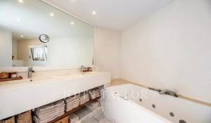 Sale House Roca Llisa
