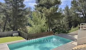 Sale House Roquefort-la-Bédoule