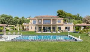 Sale House Roquefort-les-Pins