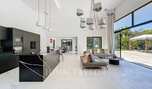 Sale House Roquefort-les-Pins