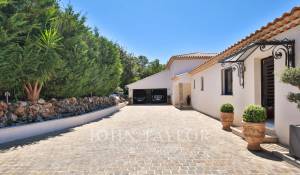 Sale House Roquefort-les-Pins