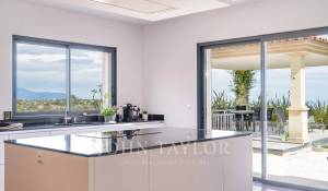 Sale House Roquefort-les-Pins
