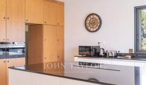 Sale House Roquefort-les-Pins