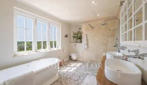 Sale House Roquefort-les-Pins