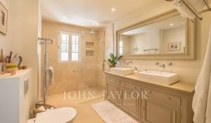 Sale House Roquefort-les-Pins