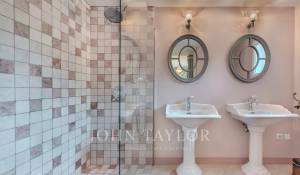 Sale House Roquefort-les-Pins