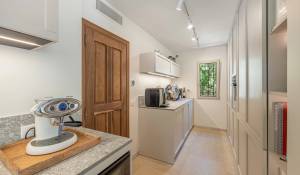 Sale House Roquefort-les-Pins