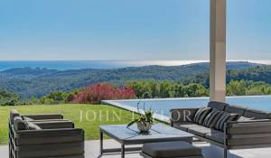 Sale House Roquefort-les-Pins