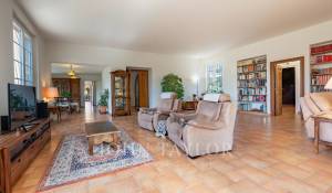 Sale House Roquefort-les-Pins