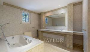 Sale House Roquefort-les-Pins