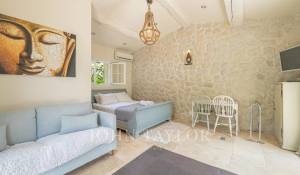 Sale House Roquefort-les-Pins