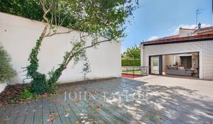 Sale House Rueil-Malmaison