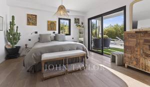 Sale House Saint-Cyr-sur-Mer