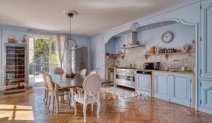 Sale House Saint-Germain-en-Laye