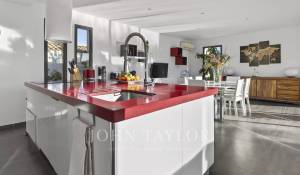 Sale House Sanary-sur-Mer