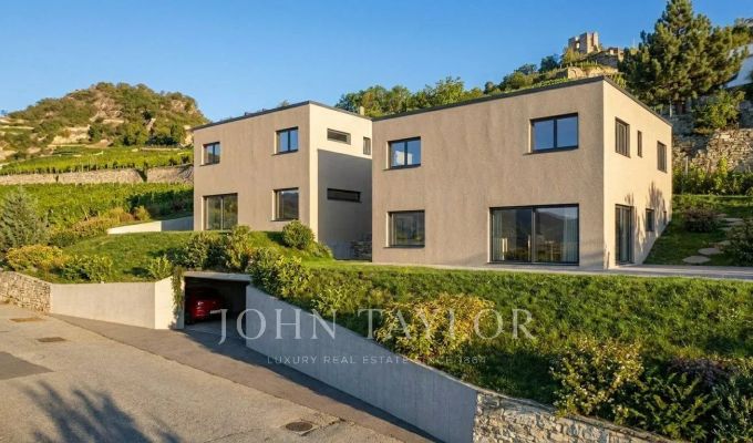 Sale House Sion
