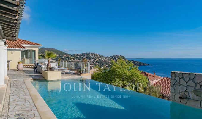 Sale House Théoule-sur-Mer