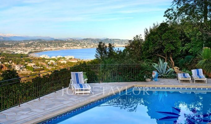 Sale House Théoule-sur-Mer