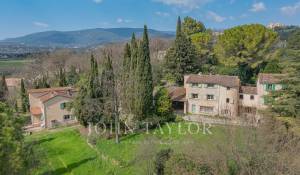 Sale House Tourrettes